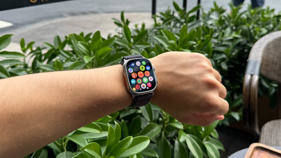 Apple Watch Ultra 2 Review: Similar looks, standout functionality